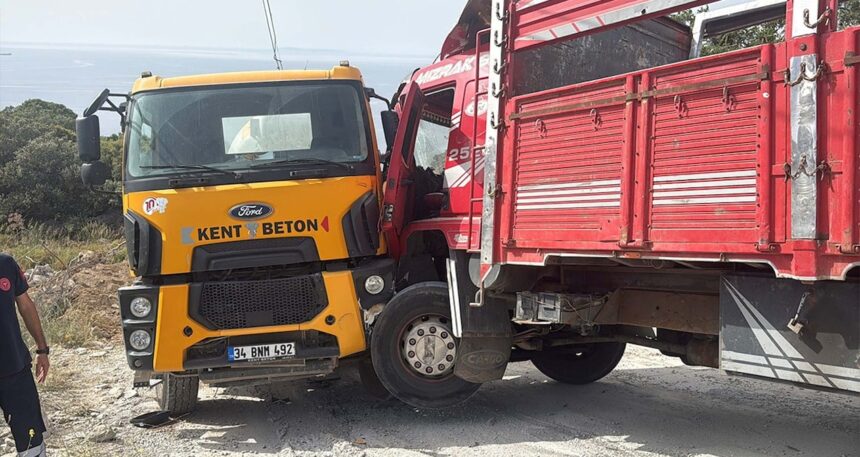 Muğla’da feci son: Beton mikseri ile kamyonun arasında sıkıştı