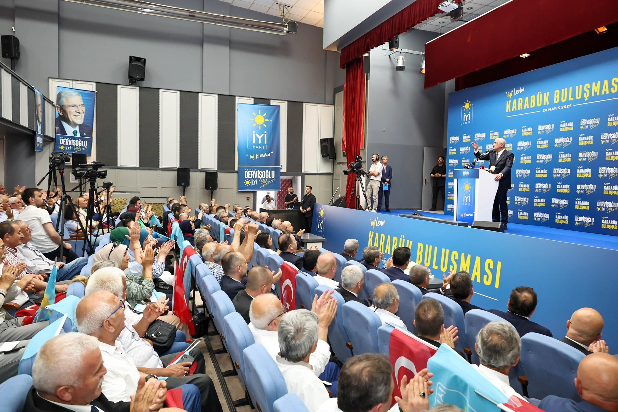 Müsavat Dervişoğlu'na Ülkü Ocakları'ndan tehdit