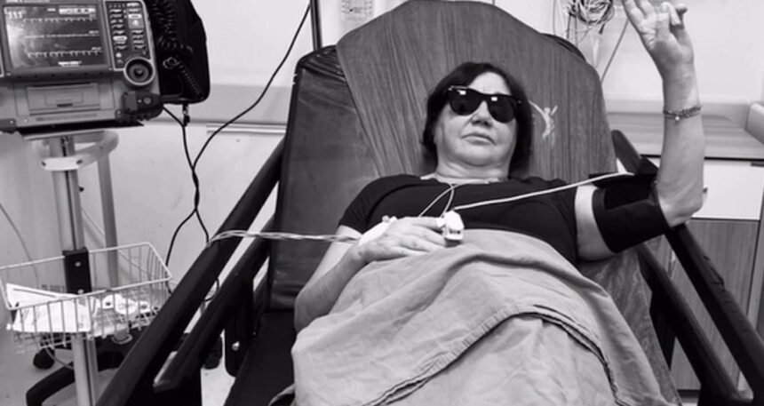 Nazan Öncel’e iki stent takıldı