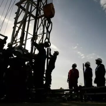 OPEC+ ülkeleri petrolde yeni üretim artışına hazırlanıyor