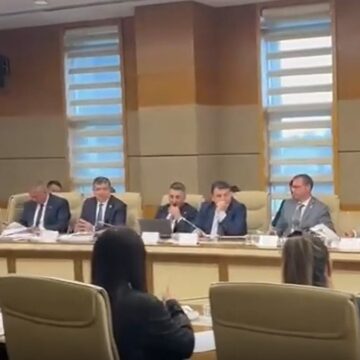 Otel yangınını araştırma komisyonunda ‘vefat sayısı’ tartışması