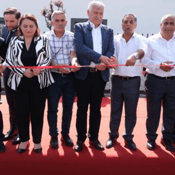 Ova ve Uçak mahalle merkezi açıldı