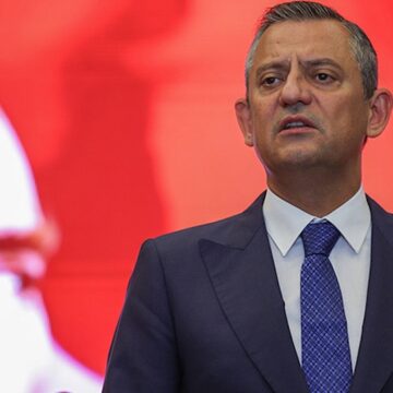 Özgür Özel’den iktidara sert çıkış: Bize karşı mertçe mücadele edilmiyor