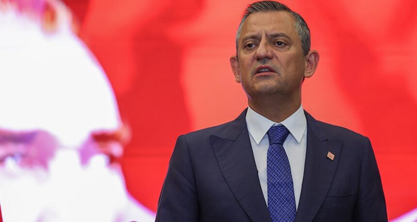 Özgür Özel’den iktidara sert çıkış: Bize karşı mertçe mücadele edilmiyor