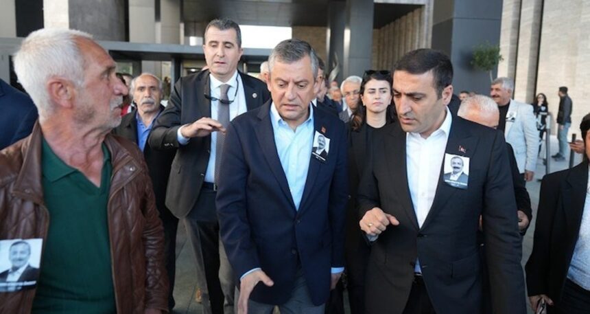 Özgür Özel’in makam aracı kapalı otoparka alınmadı mı?