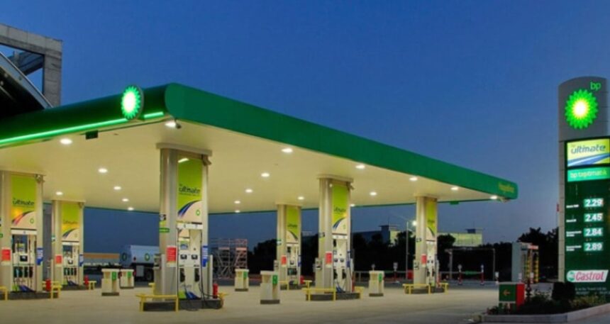 Petrol devi en büyük rakibine mi satılıyor? Piyasada tüm dengeler değişir