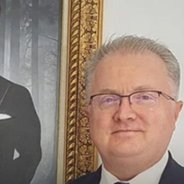 ‘Rehberim Atatürk’ diyen madalyalı generale orduevi yasağı