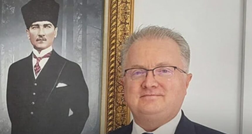 ‘Rehberim Atatürk’ diyen madalyalı generale orduevi yasağı