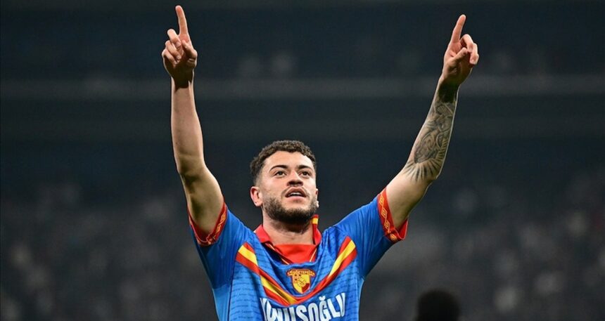 Romulo, Göztepe’de rekor peşinde