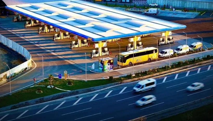 Şimşek'in masasındaki kişi suç örgütü liderinin ortağı çıktı