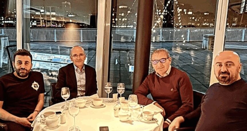 Şimşek’in masasındaki kişi suç örgütü liderinin ortağı çıktı