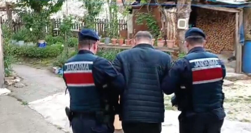Skandal! Çocukların müstehcen görüntülerini alıp satıyorlardı: 11 şüpheliye tutuklama