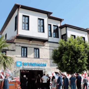 Tarsus’ta 17 tarihi konak, 5 yıldızlı otele dönüştü