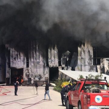 Tekirdağ’da kot fabrikasında yangın!