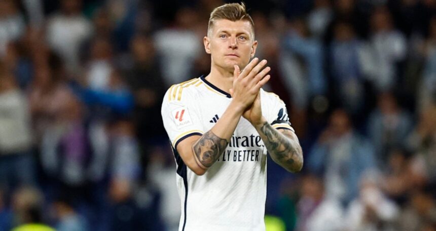 Toni Kroos’tan Barcelonalı oyuncuya övgü yağmuru: “Mevkisinde dünyanın en iyisi”