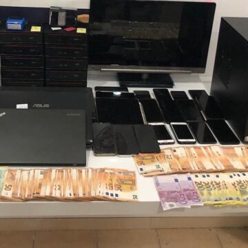 Türkiye’de çağrı merkezi kurup, yurt dışındaki yabancıları dolandırdılar