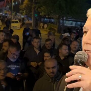 Üç bin kişinin kabul etmeyip greve gittiği teklifi başkan açıkladı: En düşük maaş 56 bin 637 lira