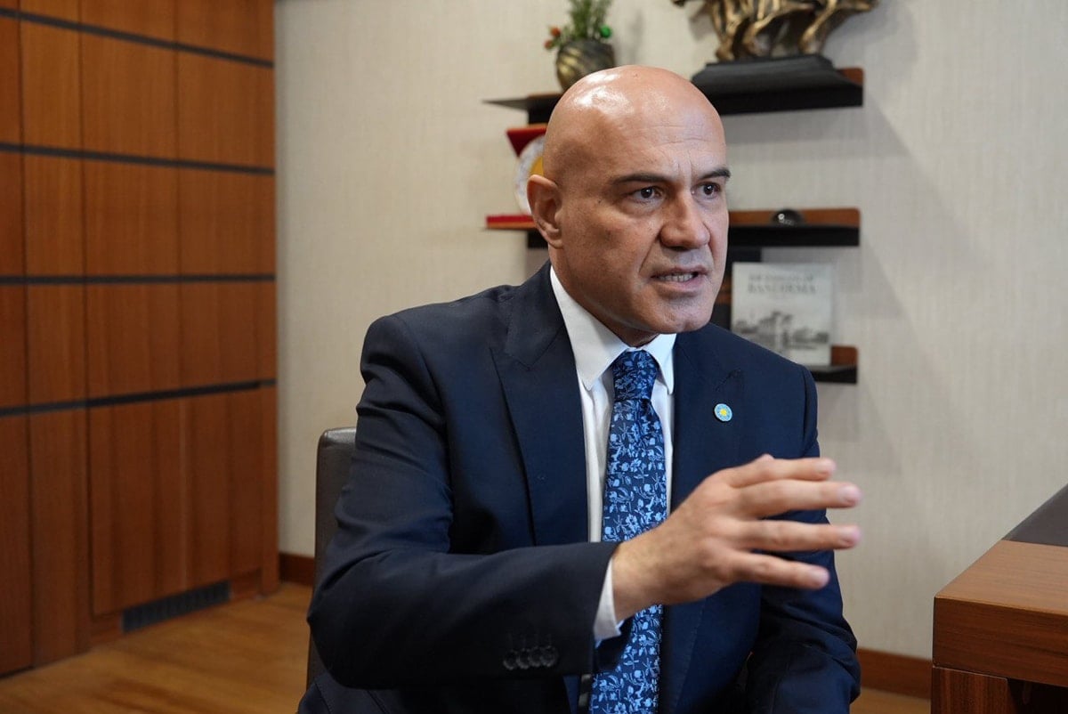 'Yoksulluğun, ekonomik krizin nedeni Erdoğan'