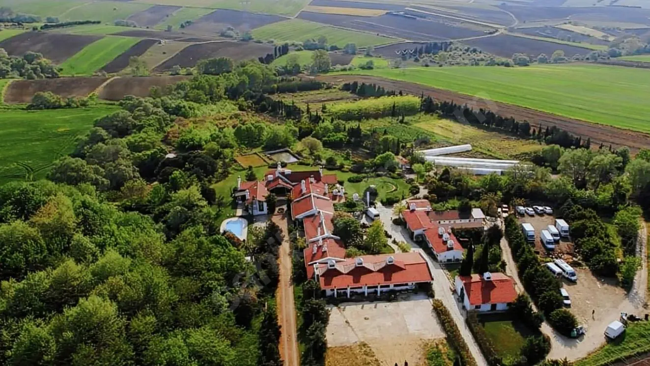 Ziyagil çiftliği satışa çıkarıldı