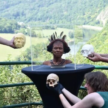 10 bin yıllık taş devri kadını yeniden hayatta