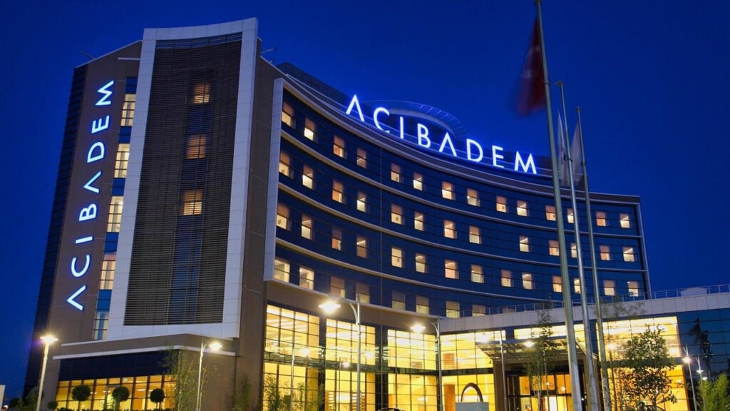 Acıbadem, 3 hastaneli sağlık devini satın alıyor