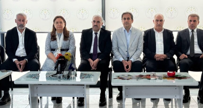 AKP İl Başkanı’ndan tartışma yaratacak ‘Öcalan’ sözleri!