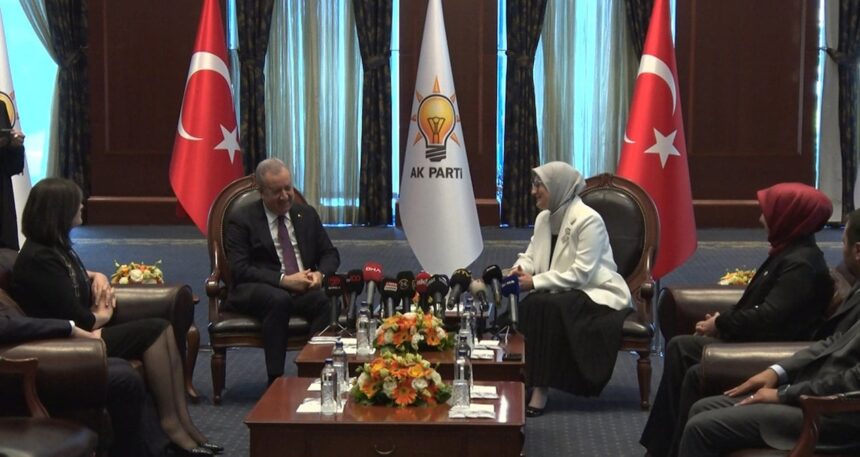 AKP ve MHP heyeti bayramlaşmasında Özel’i hedef aldılar