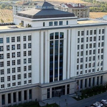 AKP’de ‘Ekrem İmamoğlu’ çatlağı büyüyor!