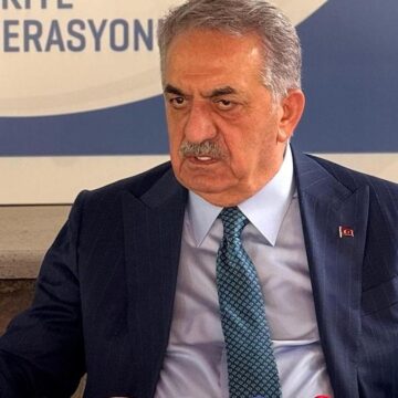 AKP’li Hayati Yazıcı: Erdoğan’ın yeniden aday olabilmesinin tek şartı var