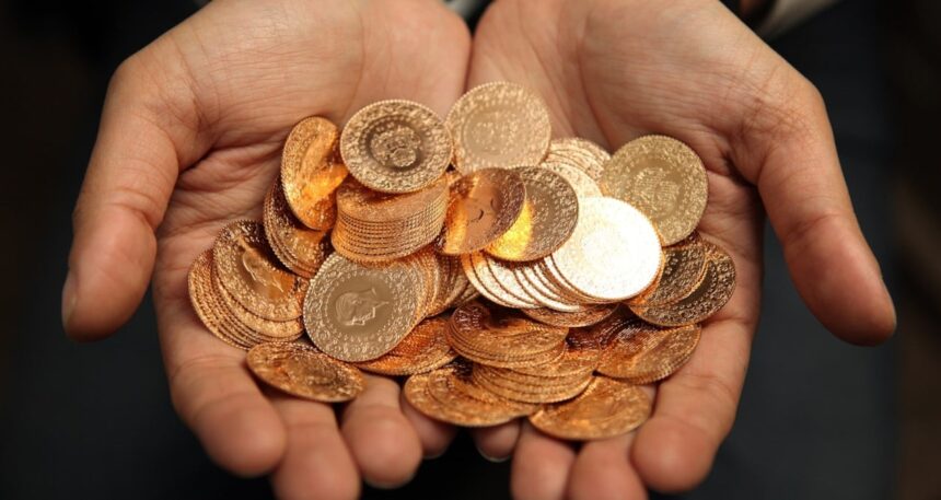 Altın fiyatları yükselişte: Gram ve çeyrek altında yeni zirveler