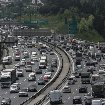 Araç sahipleri dikkat: 2 gün kaldı, yaptırmayanlara 140 bin lira ceza