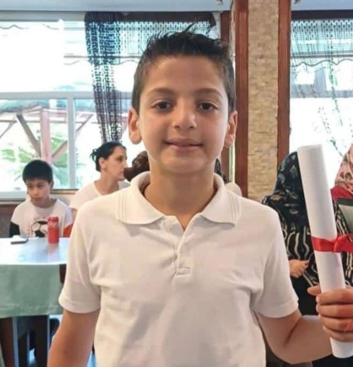 Baba oğul girdikleri denizden sağ çıkamadılar!