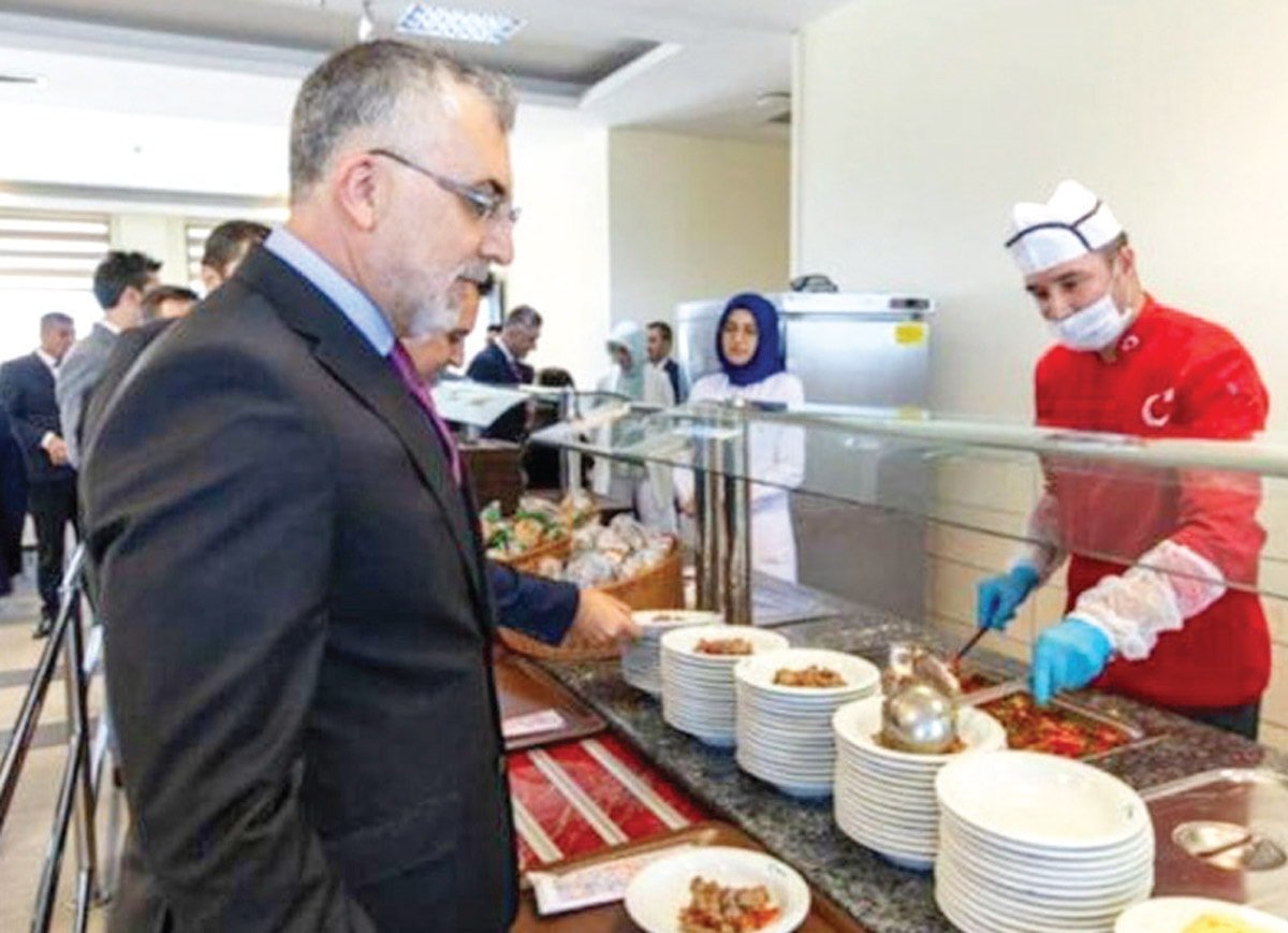 Bakan Bey incikten vazgeçti