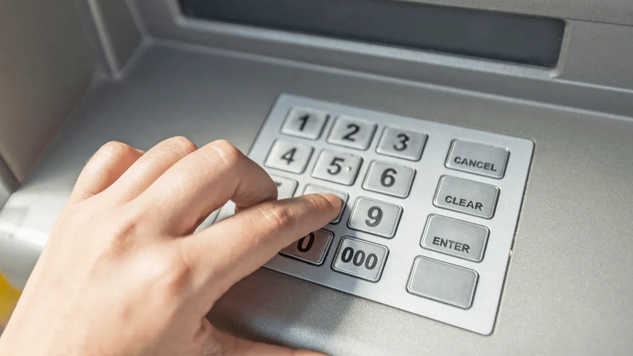 Bayram sonrası başlayacak: ATM'lerde bu paralar kabul edilmeyecek