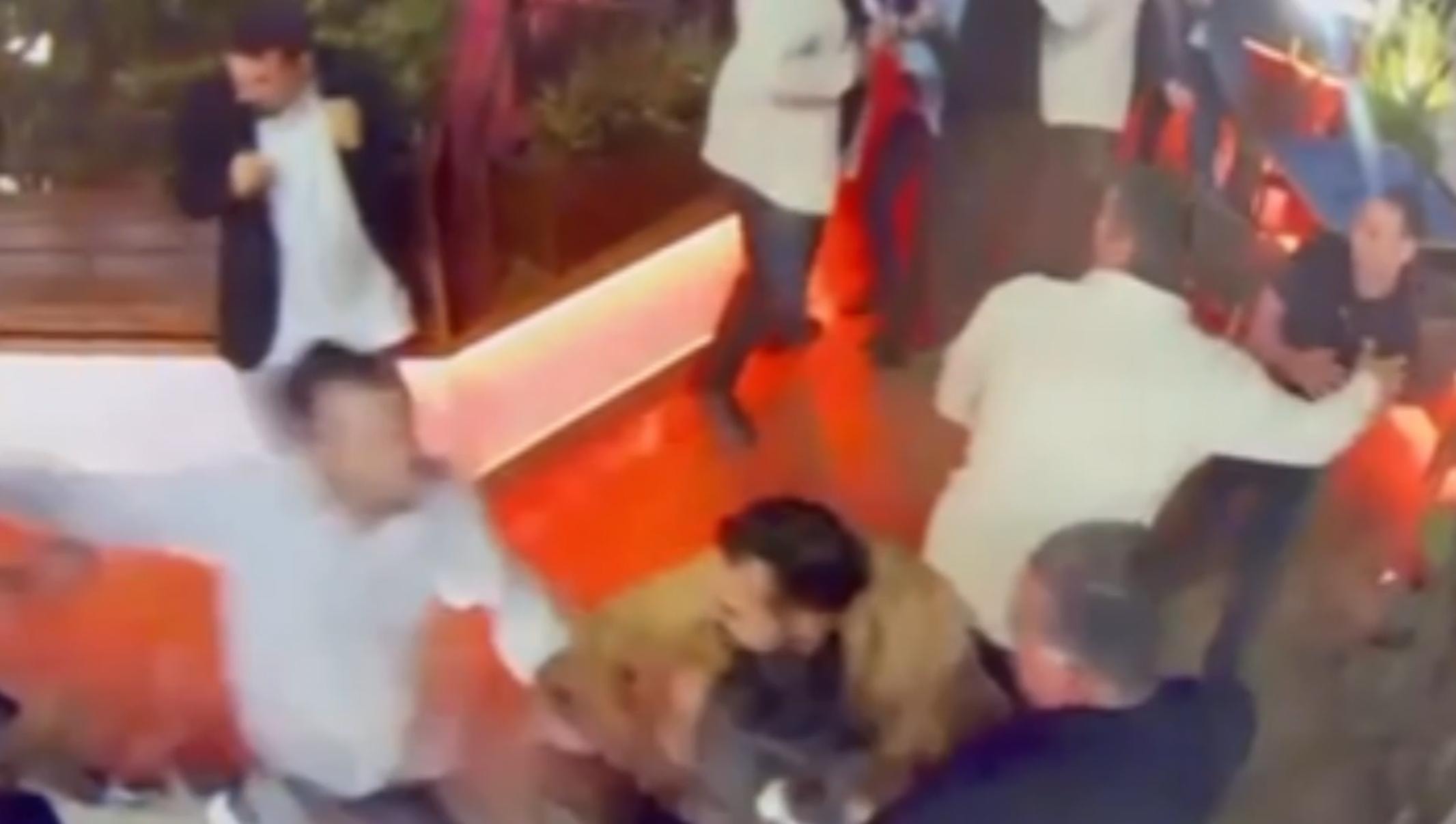 Beşiktaş'ta otel barında dehşet anları! Şampanya için kurşun yağdırdılar
