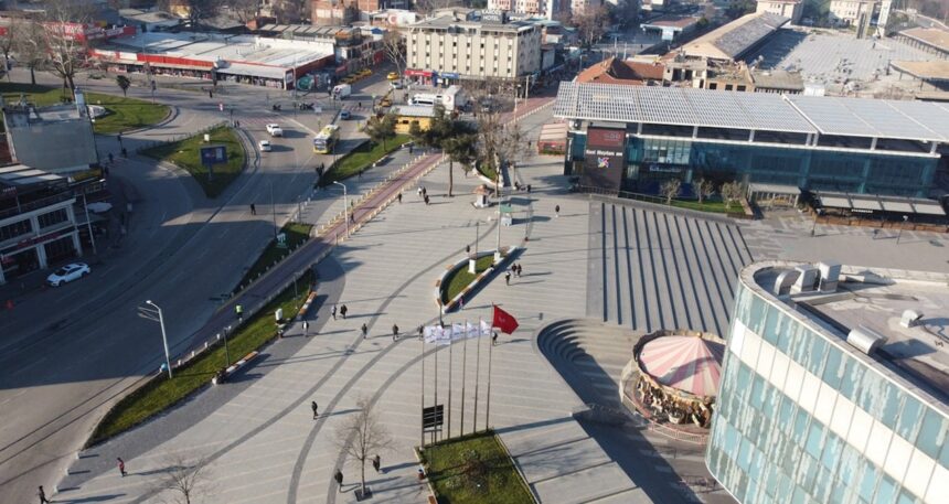 Bir büyükşehirde 5 gün eylem yasak: Valilik nedenini açıklamadı