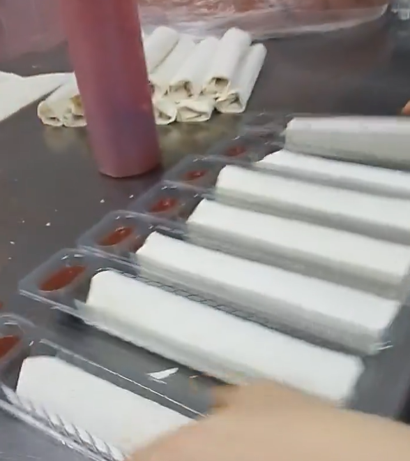 Bir skandal da çiğköfteden çıktı!