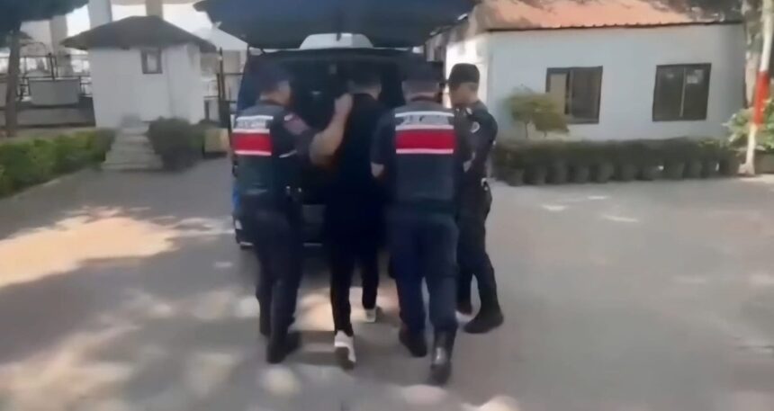 Birlikte içki içtiği arkadaşını tabancayla vurdu: Günler sonra bungalovda yakalandı