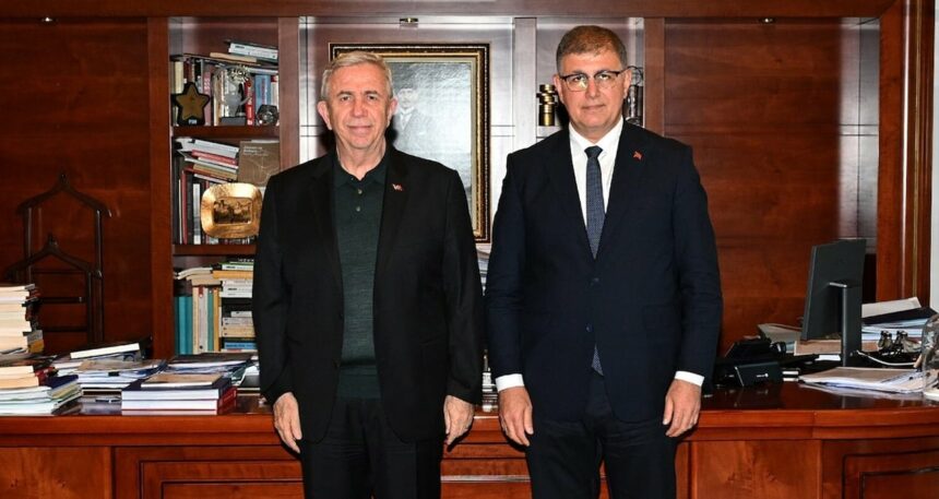 cemil-tugay-mansur-yavasi-ziyaret-etti-1aKbs243.jpg Cemil Tugay, Mansur Yavaş’ı ziyaret etti