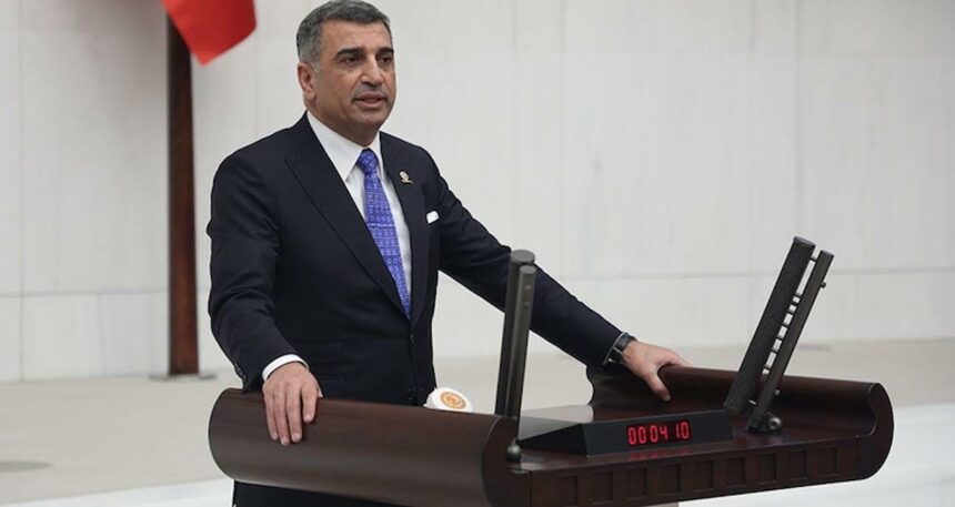 CHP’li Erol’dan emekli maaşı çağrısı: Bir değil, bin ah ediyorlar