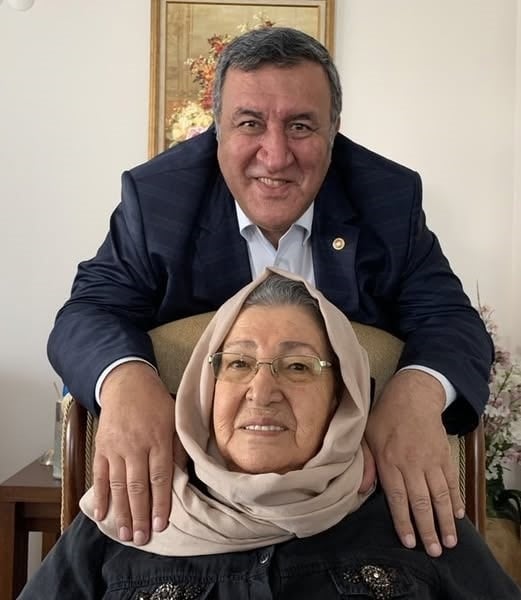 CHP'li vekil Ömer Fethi Gürer'in annesi Niğde'de toprağa verilecek