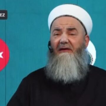 cubbeli-ahmetin-zina-cikisina-chpden-sert-tepki-YdxD9uJ5.jpg ‘Cübbeli Ahmet’in ‘zina’ çıkışına CHP’den sert tepki