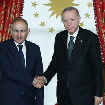 Cumhurbaşkanı Erdoğan, Paşinyan’la görüştü