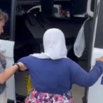 Dilencinin üstünden çıkanlar şoke etti! 10 çeyrek altın ve 35 bin lirayla yakalandı