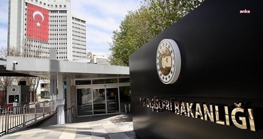 disisleri-bakanligi-pakistanla-dayanismamizi-surdurecegiz-Q1UwGQ3H.jpg Dışişleri Bakanlığı: Pakistan’la dayanışmamızı sürdüreceğiz