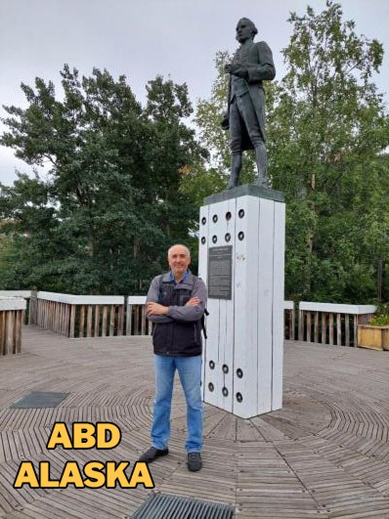 Emekli maaşıyla 159 ülkeyi dolaştı