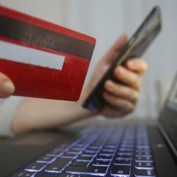 en-az-11-trilyon-faiz-odeyecegiz-HHePNG1h.jpg En az 1.1 trilyon faiz ödeyeceğiz