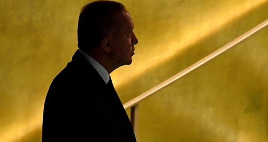 Erdoğan’a bir yetki daha! TSK’da rütbe bekleme süreleri Cumhurbaşkanı kararıyla değiştirilebilecek
