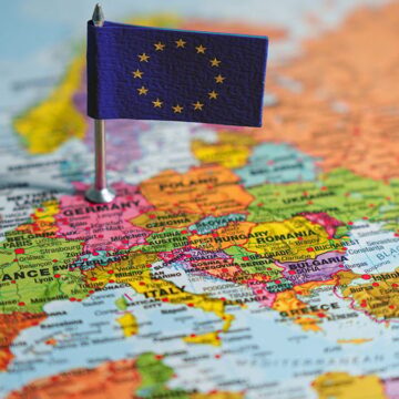Euro Bölgesi’nde yatırımcı güveni son 12 ayın zirvesinde