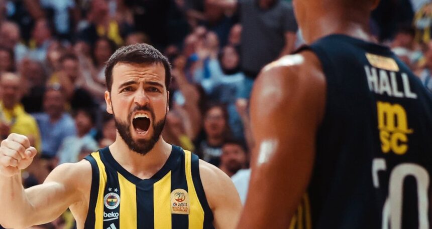 Fenerbahçe Beko ilk finalist oldu